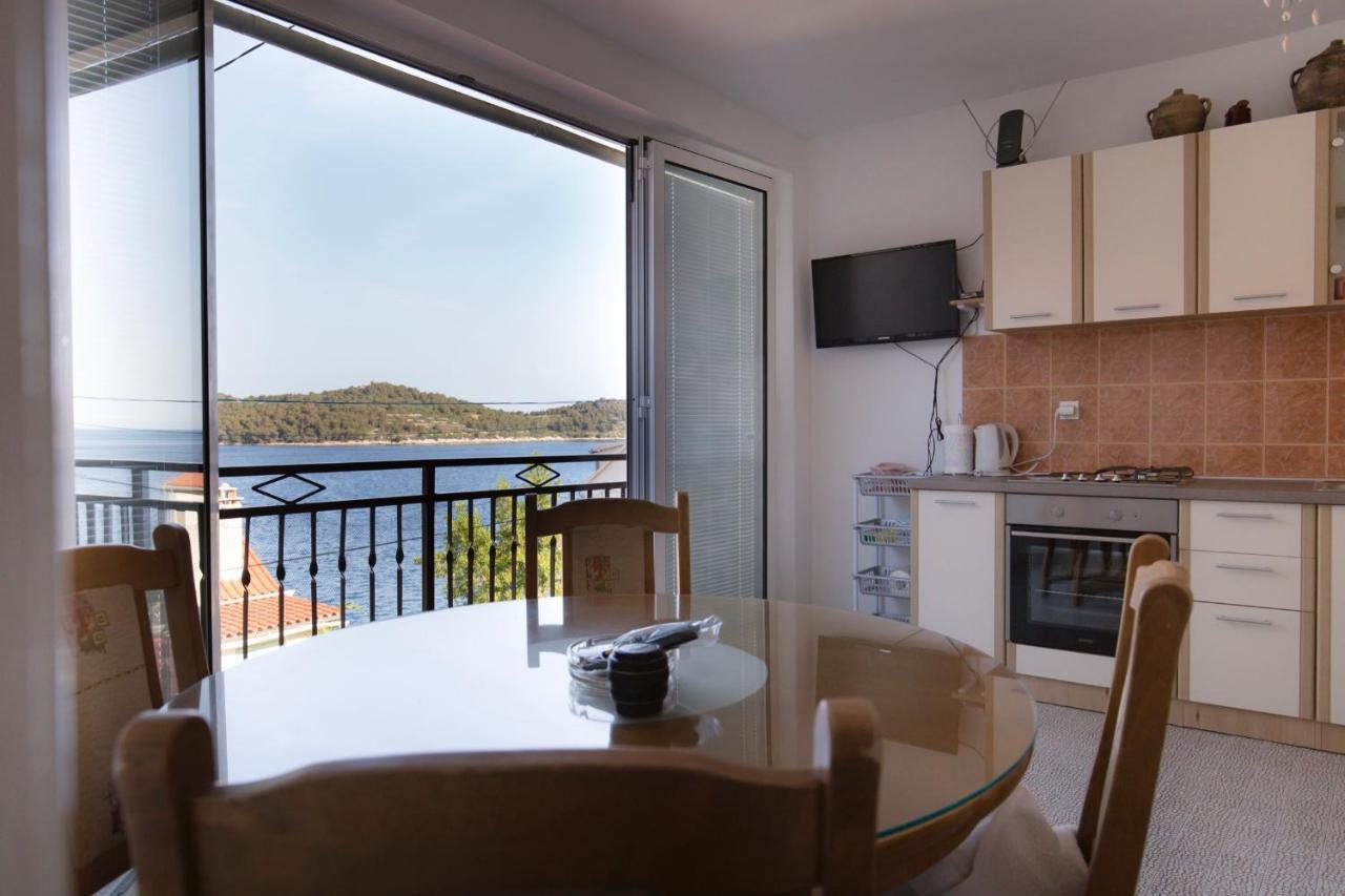 Apartments By The Sea Vis - 8526 외부 사진